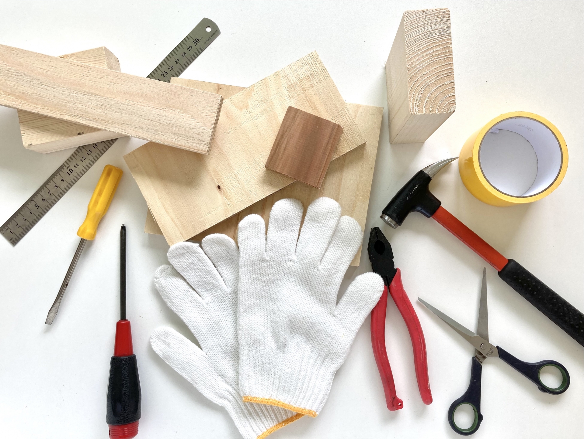 ホームシアターを自作する為の道具